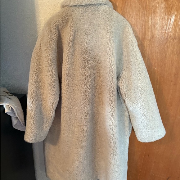 Guess Off-White Teddy Jacket - Picture 3 of 6